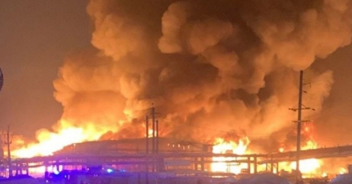 Пожар на одной из крупнейших в РФ дверных фабрик: «Росгосстраху» отказали во взыскании 147 млн р.