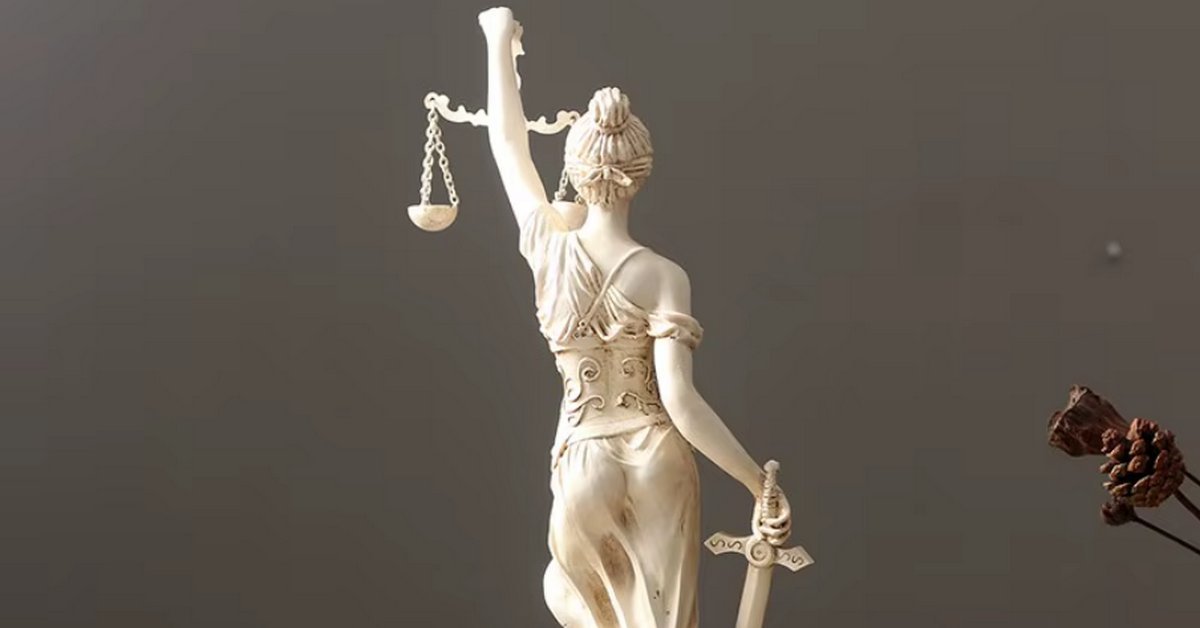 «Альфастрахование» подало иск к бывшему владельцу и еще трем компаниям на 5,4 млрд р.