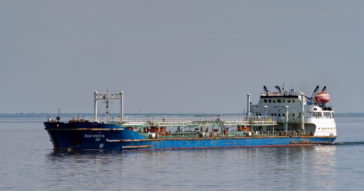 Апелляция подтвердила, что владелец и арендатор танкера «Волгонефть-212» должны заплатить 49,5 млрд р. за ущерб Черному морю