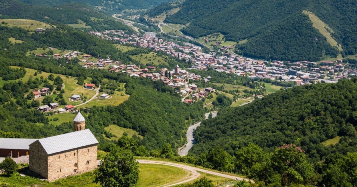 С 1 января в Грузию не пустят без страховки